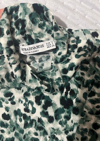 Stradivarius Yeşil bluz