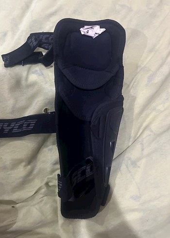 Tokalı Siyah Motosiklet Dizlikleri - Görsel 3