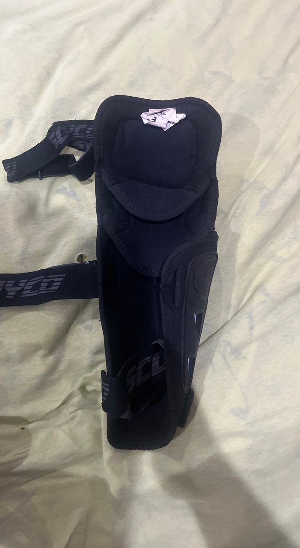 Tokalı Siyah Motosiklet Dizlikleri - Görsel 3