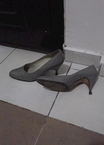 38,5 Beden Gri Minimalist Stiletto Topuklu Kadın Ayakkabı