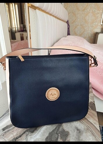 VERSACE 19.69 LACIVERT ÇANTA