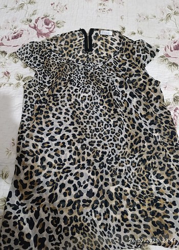 Kısa Kollu Leopar Desenli Kadın Bluz