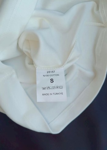 Beyaz Baskılı Kısa Kollu Baby Tee Pinterest - Görsel 4