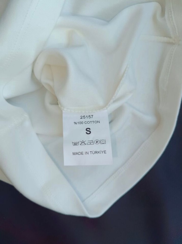 Beyaz Baskılı Kısa Kollu Baby Tee Pinterest - Görsel 4