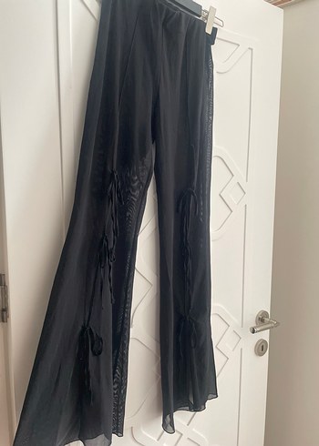 Kadın Siyah Yırtmaçlı Pareo - Görsel 2