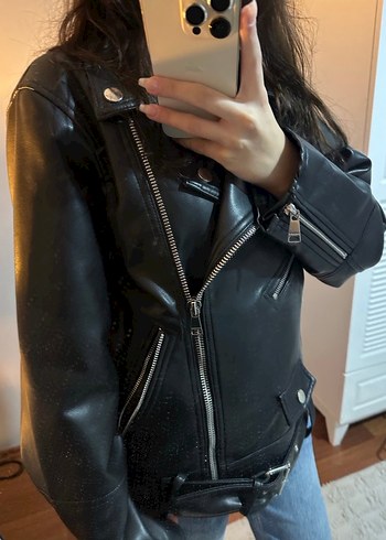 Pull and bear Siyah Deri Kadın Biker Ceket - Görsel 4