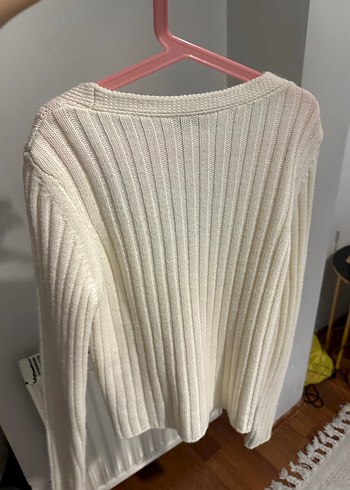 Stradivarius Beyaz V Yaka Triko Hırka - Görsel 3