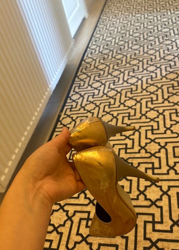 39 Beden altın Renk ParkModa Altın Renkli Stiletto