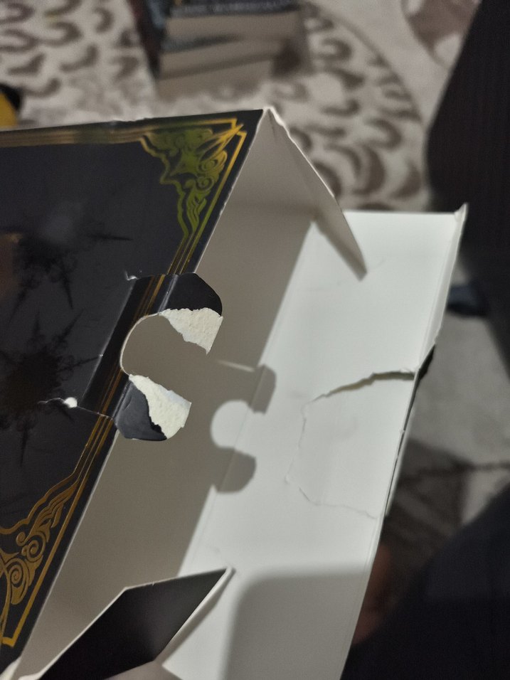 Medusa'nın Olu Kumları - Maral Atmaca - Görsel 5