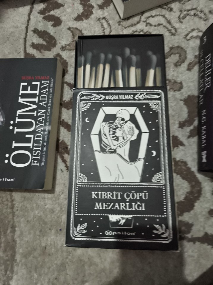 Kibrit Çöpü Mezarlığı ikili set - Büşra Yılmaz - Görsel 2