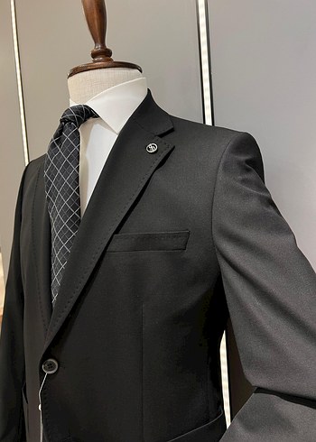 Klasik Siyah Yünlü Erkek Takım Elbise - Görsel 3