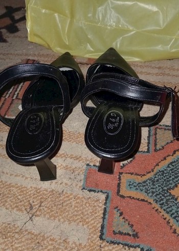 Kemerli Siyah Stiletto Kadın Ayakkabı - Görsel 2