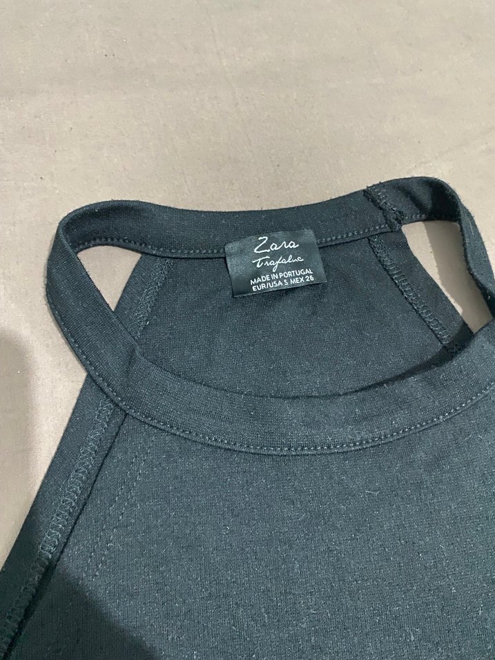 Kadın Siyah Yüksek Yakalı Atlet - Görsel 2