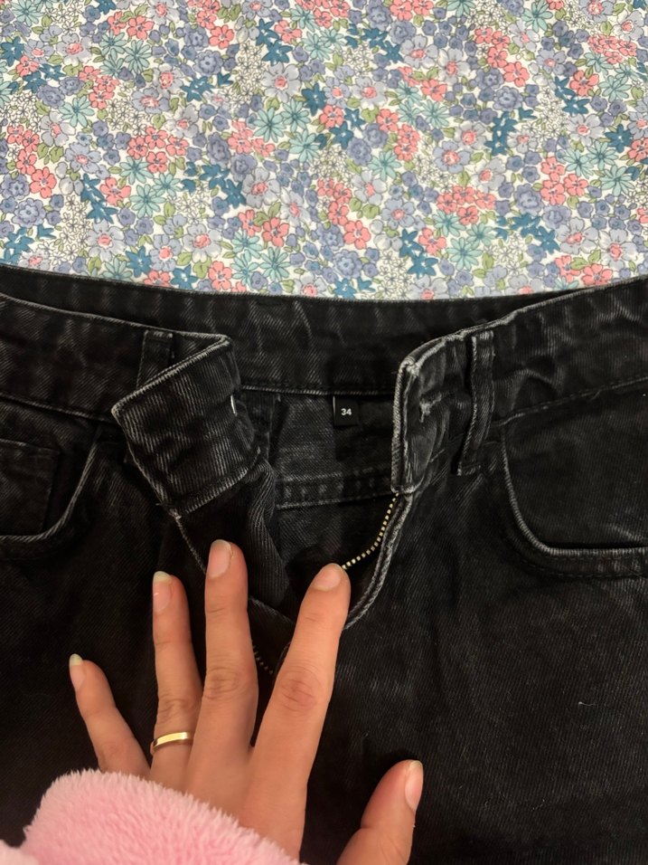 Düğmeli Siyah Tie-Dye Grunge Kot Pantolon - Görsel 4