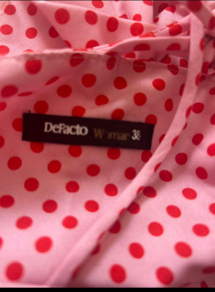 Pembe puantiyeli elbise - Görsel 2