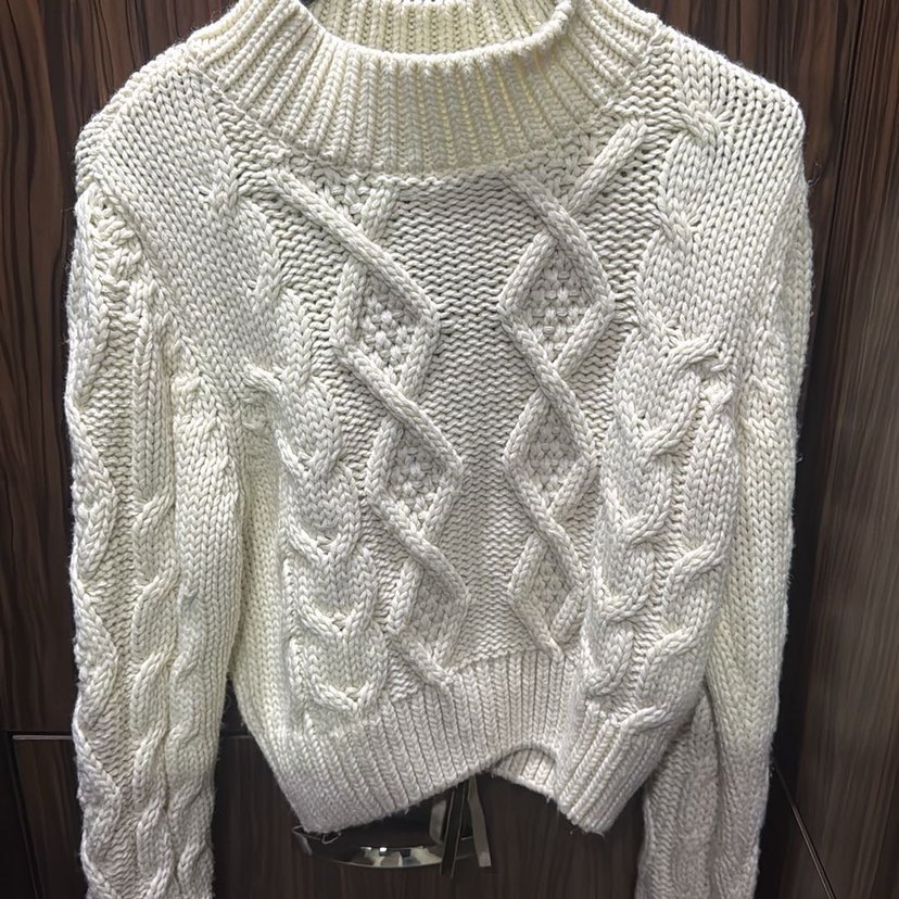 Zara örgülü beyaz kazak - Görsel 3