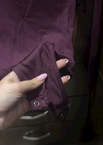 Stradivarius kare yaka body - Görsel 3