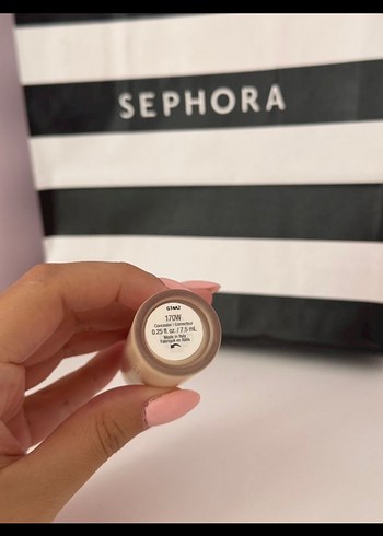  Beden Yeni rare beauty liquid kapatıcı