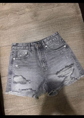 Yeni stradivarius d75 kot şort