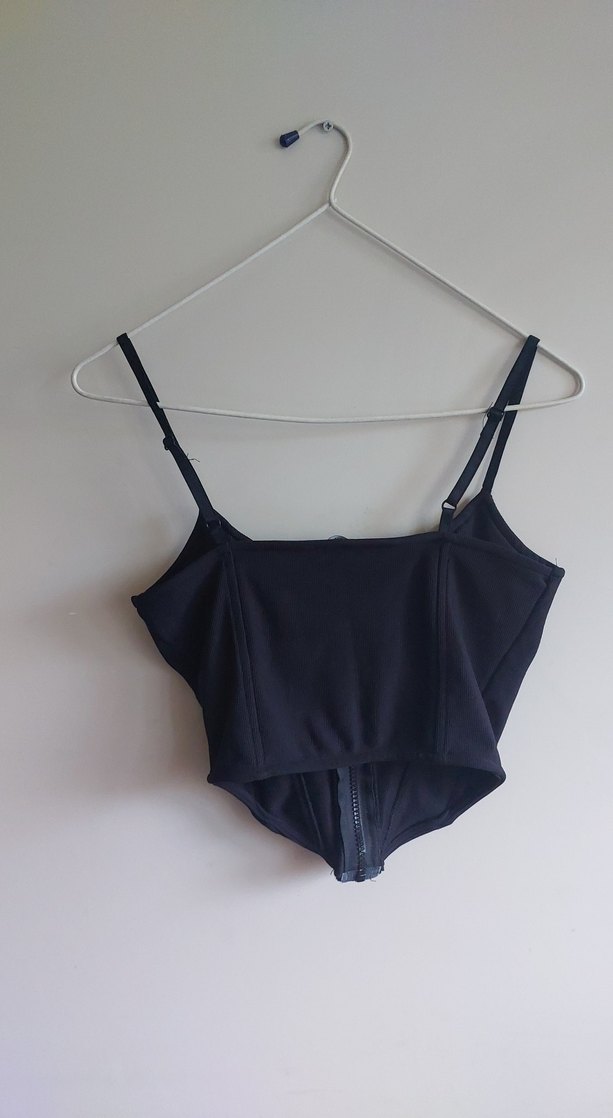 Tokalı Siyah Gotik Strappy Büstiyer - Görsel 3