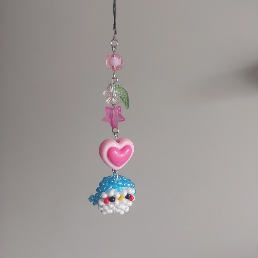 Renkli Boncuklu Kadın Charm - Görsel 2