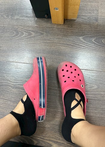 Kadın Pembe Delikli Stiletto Topuklu Terlik