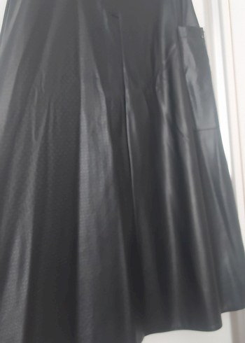 Drapeli Siyah Uzun Gotik Etek