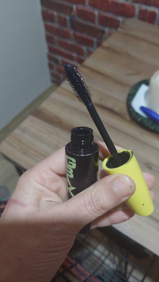 Pastel Suya Dayanıklı Maskara - Görsel 2