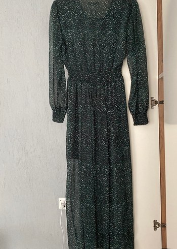 Yeşil Puantiyeli V Yakalı Uzun Elbise - Görsel 5