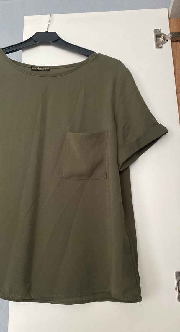 Kadın Haki Keten Kısa Kollu Basic Bluz - Görsel 3