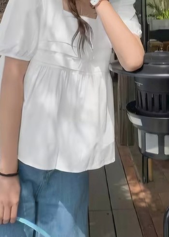 Beyaz Balon Kollu Arkadan Daraltılabilen Pinterest Bluz - Görsel 3