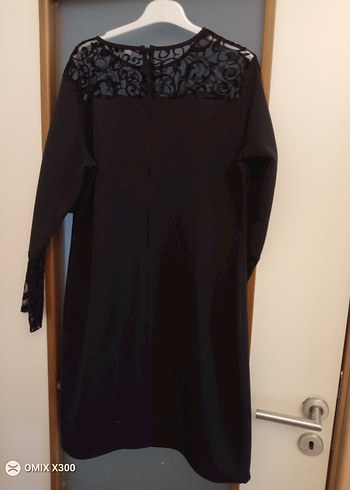 48 Beden Siyah Dantel Detaylı Midi Gotik Elbise