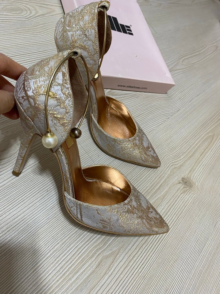 Bej Parlak İnce Topuklu Dantel Detaylı Abiye Ayakkabı - Görsel 2