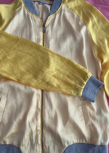 Stradivarius Stradivarius Sarı Kadın Fermuarlı İnce Ceket