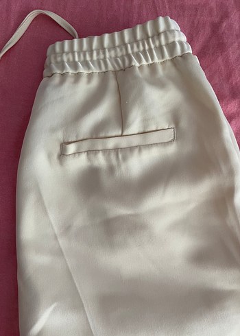 m Beden Zara Krem Belden Bağlamalı Kadın Ipeksi Pantolon