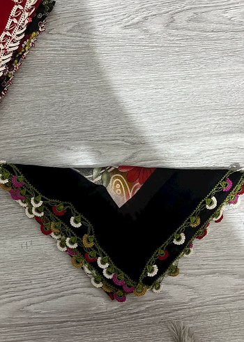Beden Çok Renkli Kadın Yemenileri Tığ Oyası El yapımı (toplam fiyat)