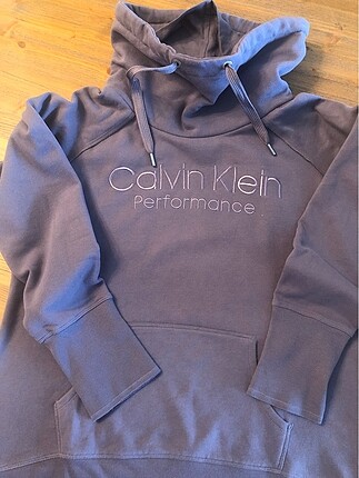 Calvin klein üst