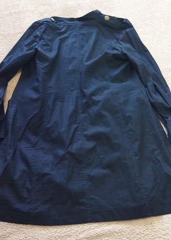 Düğmeli siyah Midi trençkot - Görsel 3