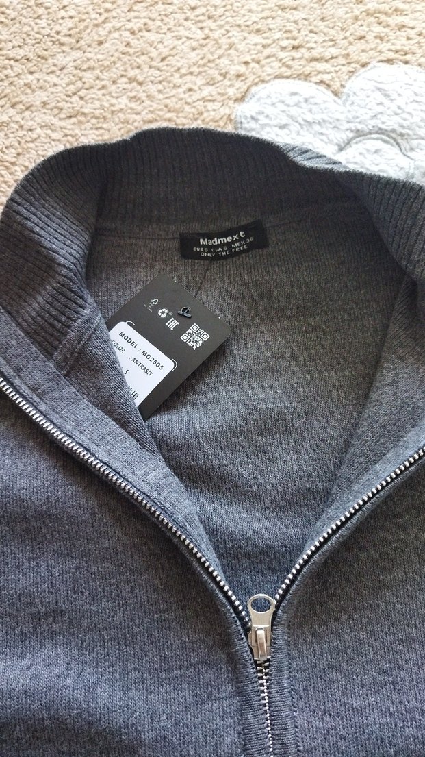 Gri Kadın Yün Fermuarlı Kazak - Görsel 3