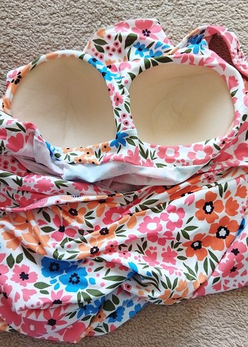 Çiçek Desenli şortlu mayo - Görsel 4