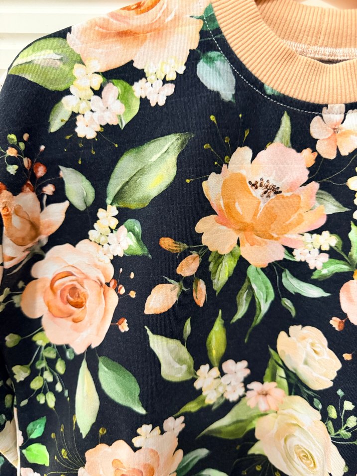 Çiçek Desenli Kız Sweatshirt - Görsel 3