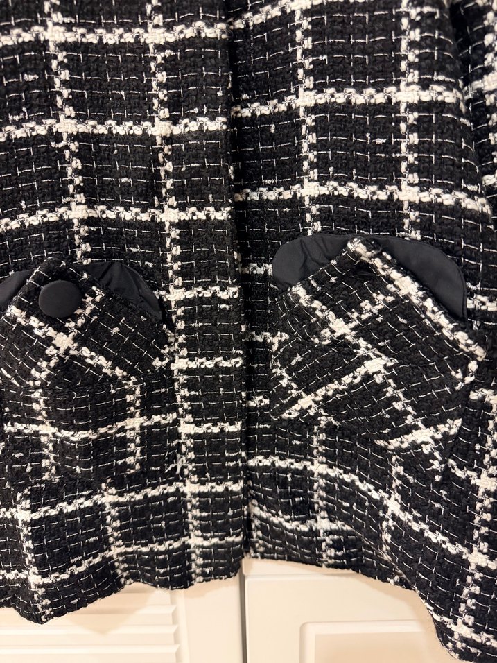 Kız Çocuk Düğmeli Siyah Ekose Midi Kaban - Görsel 4