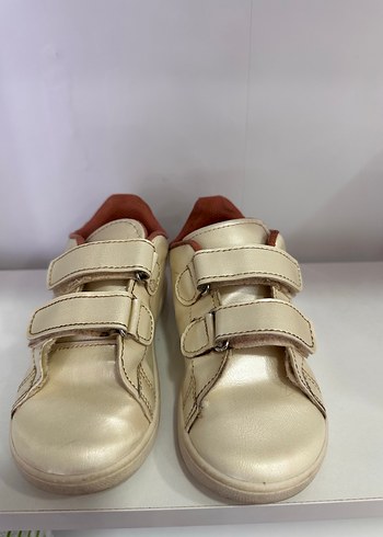 27 Beden Kız Çocuk Beyaz Velcro Spor Ayakkabı