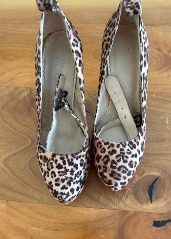 39 Beden Kahverengi Leopar Desenli Yüksek Topuklu Stiletto