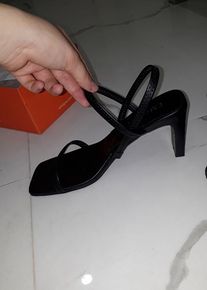 Kalın Topuklu Ayakkabı - Görsel 4