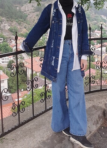 m Beden mavi Renk Levi Model Koyu Mavi Yıpratmalı Kot Ceket