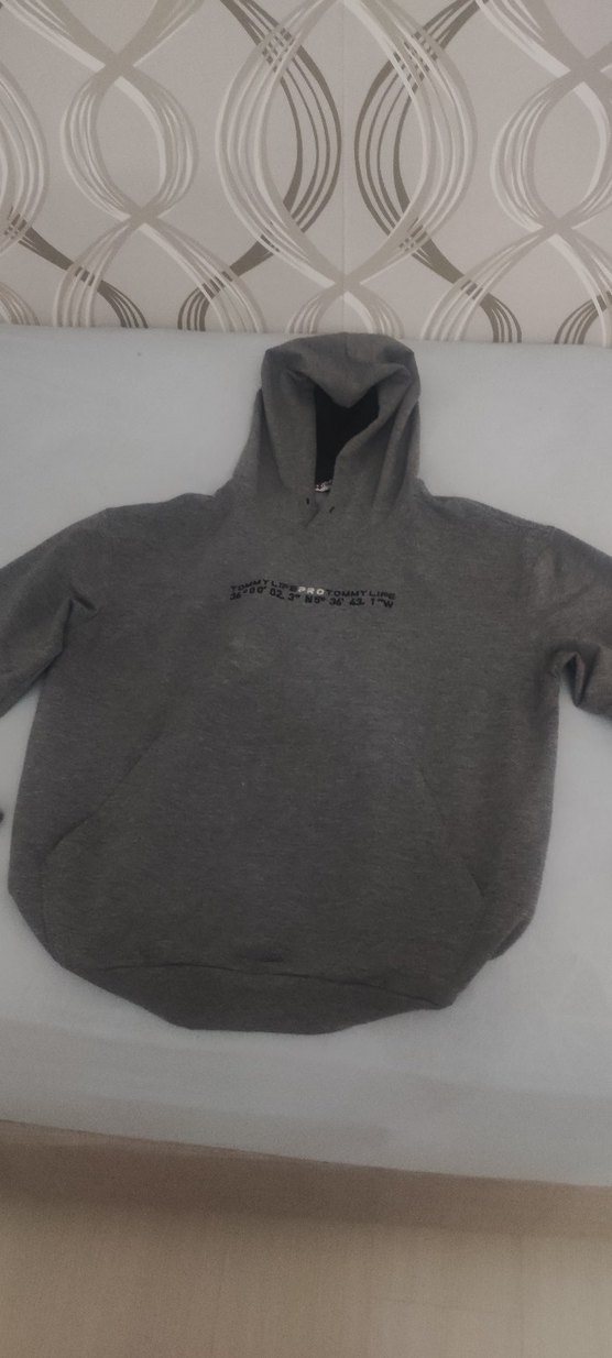 Gri Kapüşonlu Sweatshirt - Görsel 2