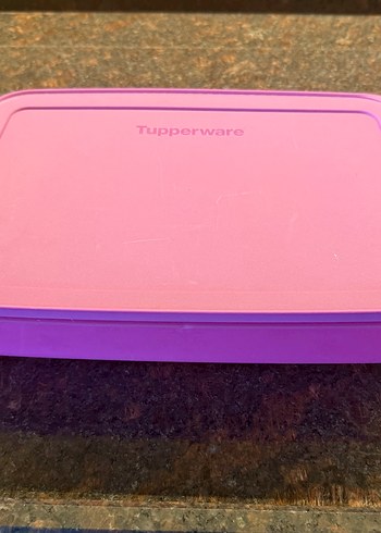 Mor Tupperware Saklama Kabı