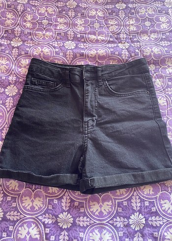 Düğmeli Siyah Mini Jean Şort