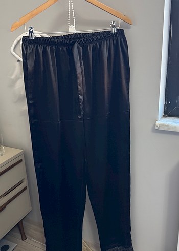 xl Beden Siyah Midi Kadın Saten Pantolon